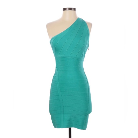 bebe Dresses & Skirts - Bebe bodycon cocktail dress